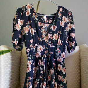 Blue floral dress with cinch and tie middle